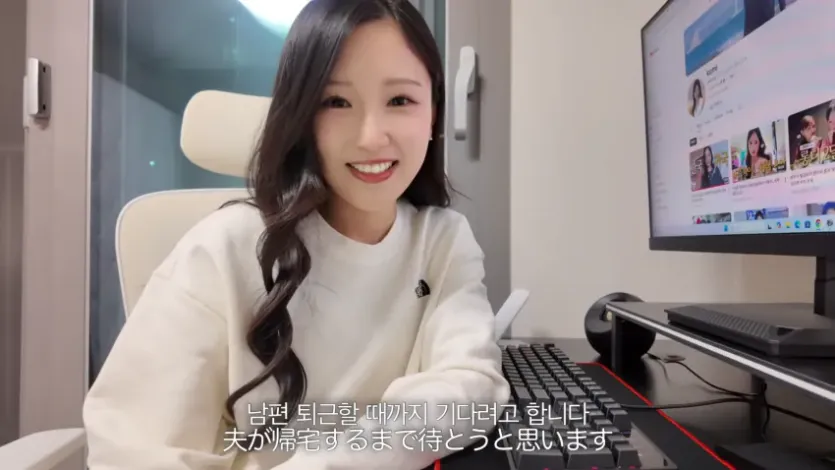 image.png 게임하라고 사비로 컴퓨터 선물해주는 일본인 아내.jpg