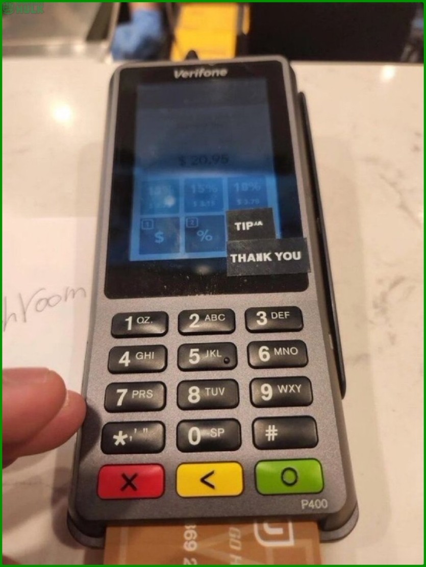 a7e968f11f9a23888018e2933f96d23767f10c445c8e33d389ae92aad0e3818b.jpg