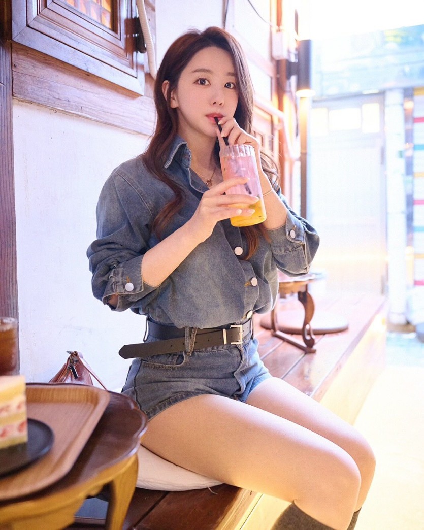 f62c414aeeea85b30b4924f1f0929a5b88b73636c1384c441bd93071bd7ed1f9.jpg